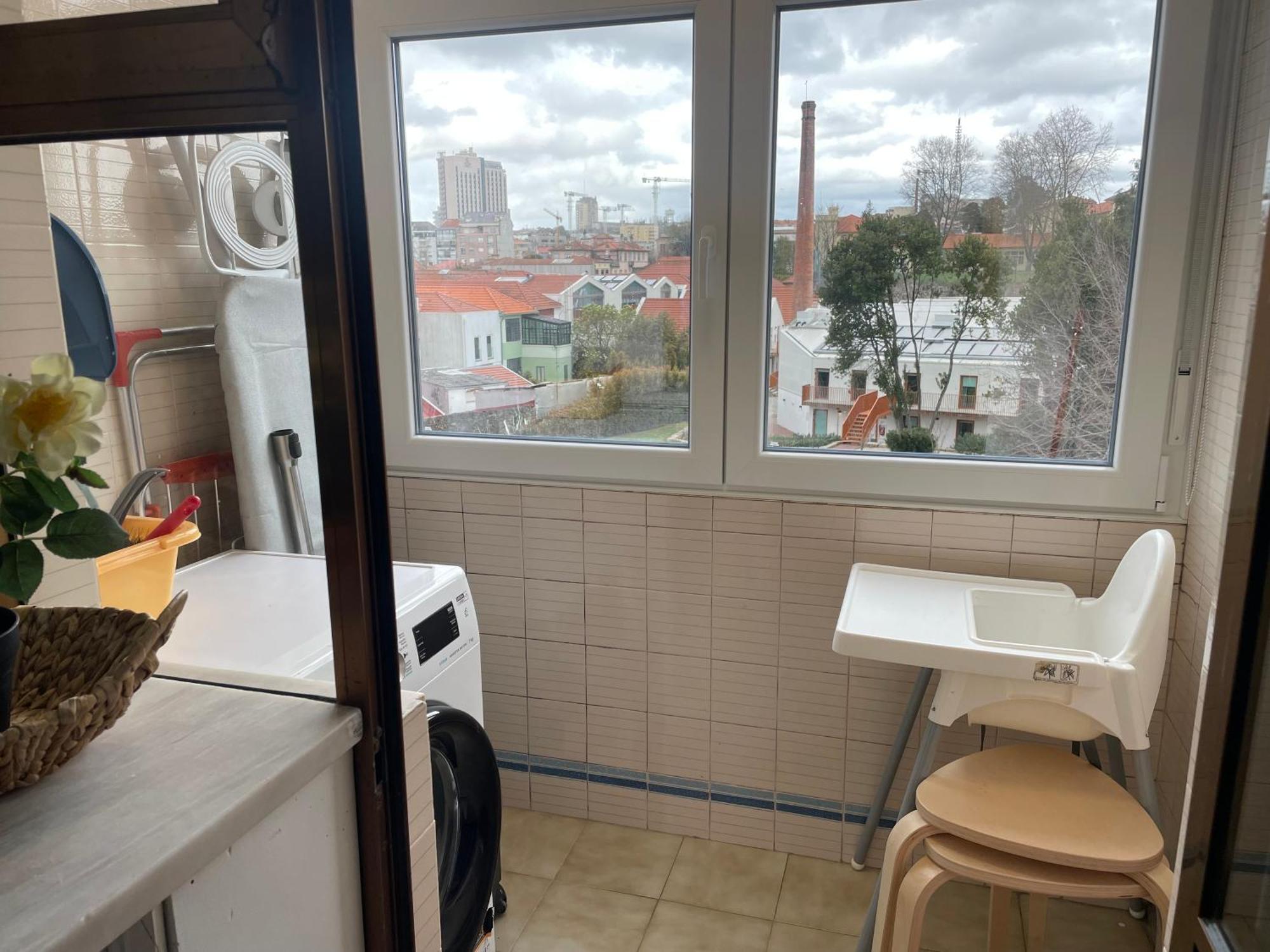 Cozy Apartment With Terrace, Air Cond, Free Parking, By Porto With Love Lda Exteriör bild