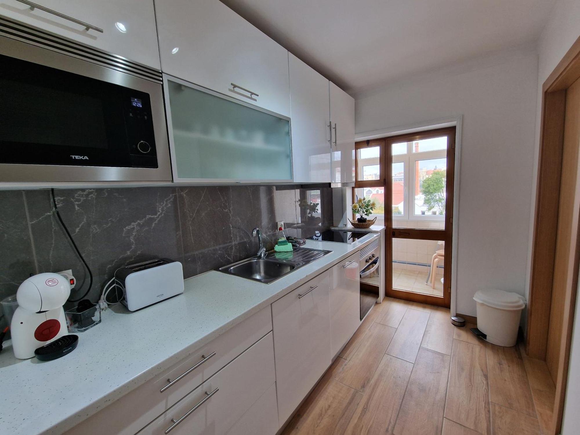 Cozy Apartment With Terrace, Air Cond, Free Parking, By Porto With Love Lda Exteriör bild