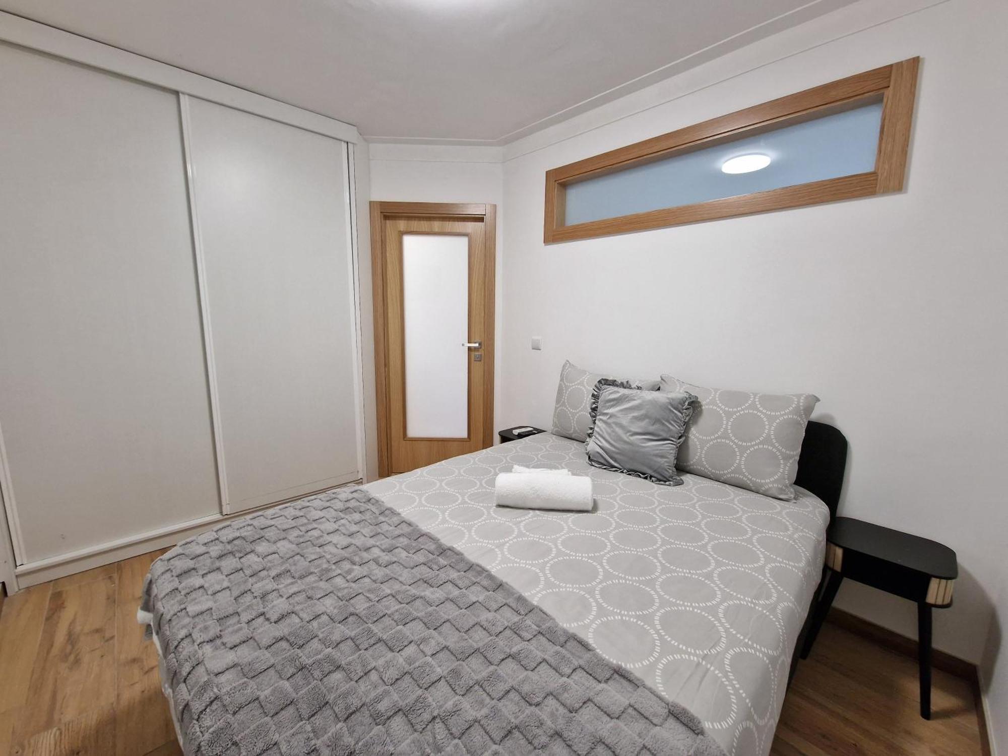 Cozy Apartment With Terrace, Air Cond, Free Parking, By Porto With Love Lda Exteriör bild